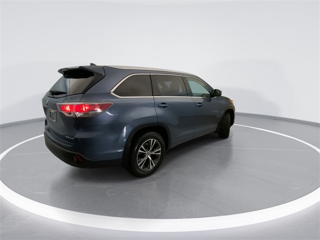 2016 Toyota Highlander XLE photo 4