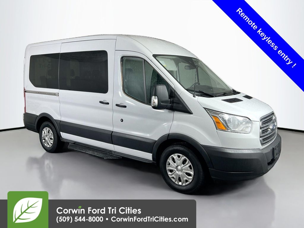 2018 Ford Transit Wagon XLT's photo