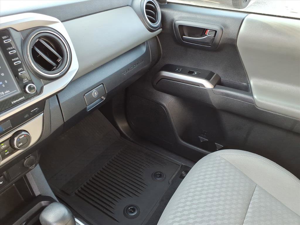 2023 Toyota Tacoma SR5 V6 photo 17