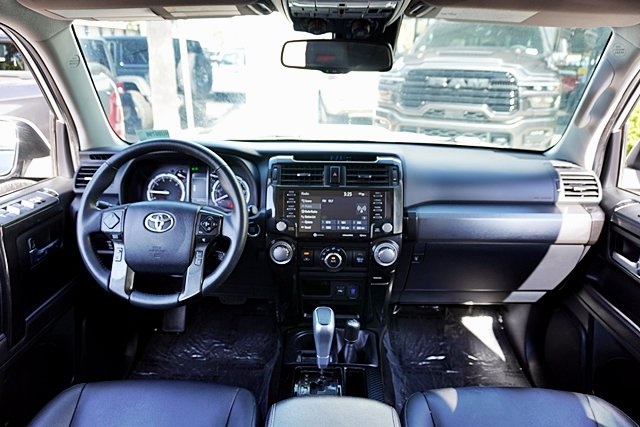 2021 Toyota 4Runner TRD Off-Road Premium photo 17