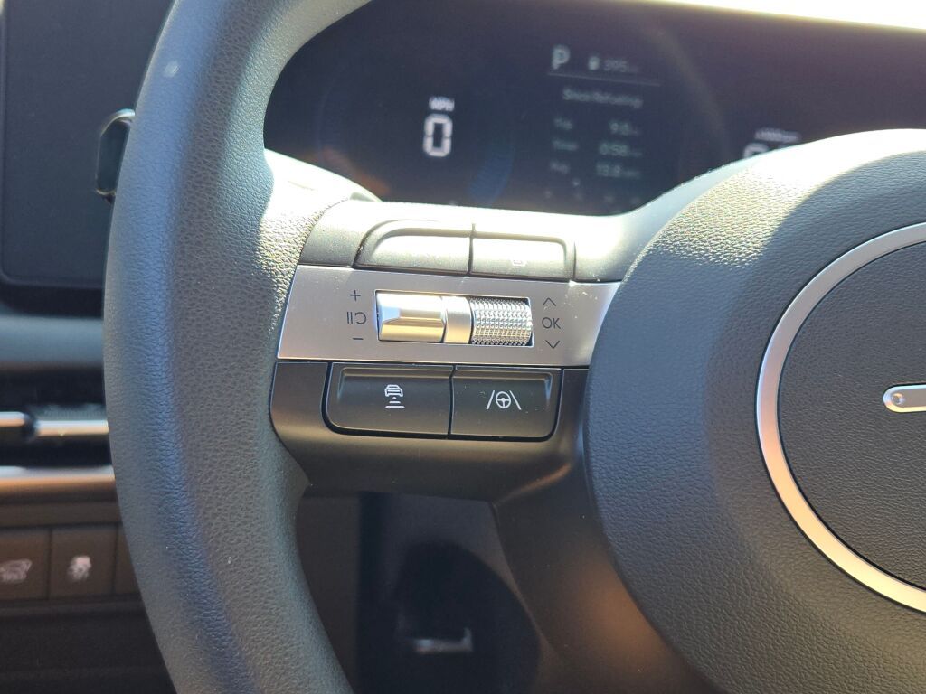 2025 Hyundai Tucson SEL photo 25