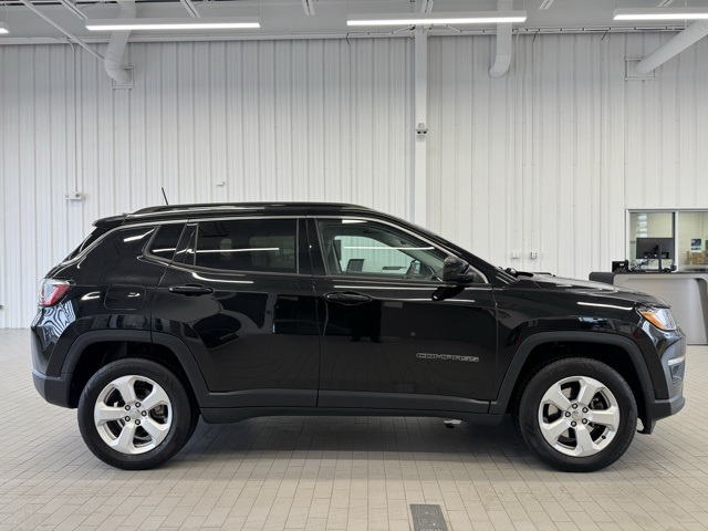 Used 2018 Jeep Compass Latitude with VIN 3C4NJDBB4JT458220 for sale in North Haven, CT