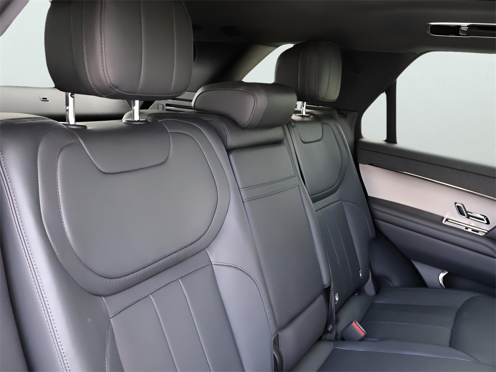 2024 Land Rover Range Rover Sport P400 Dynamic SE photo 13