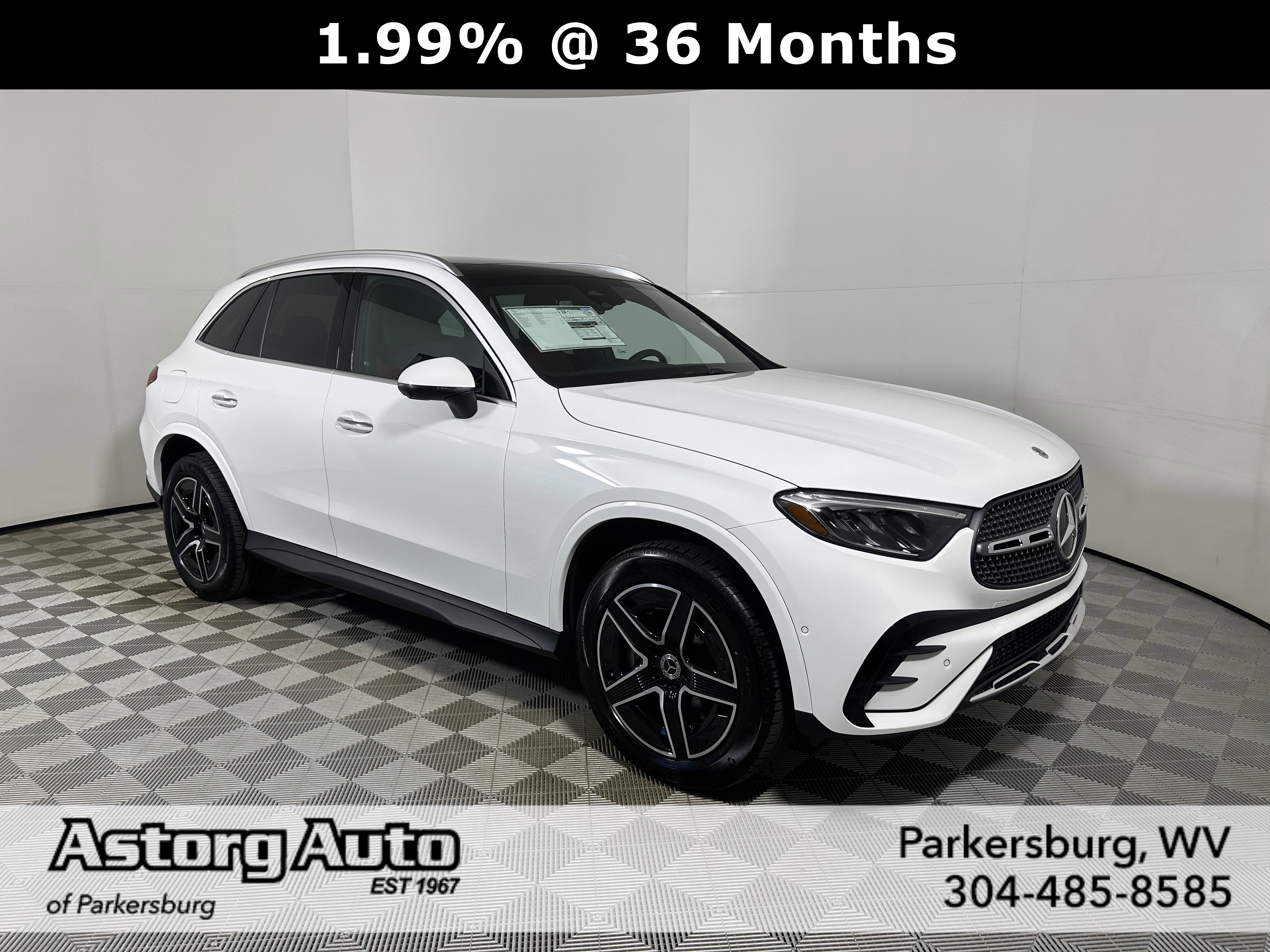 2026 Mercedes-Benz GLC Base's photo