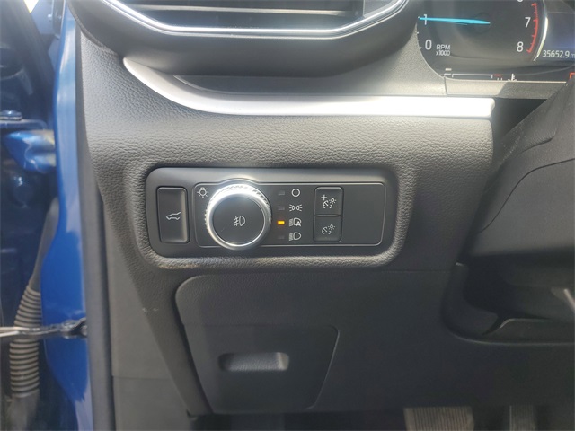 2022 Ford Explorer XLT photo 14