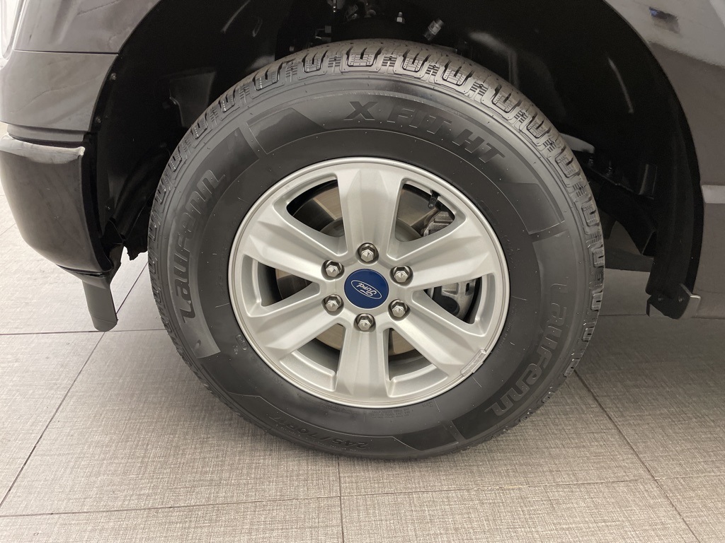 2022 Ford F-150 XL photo 8