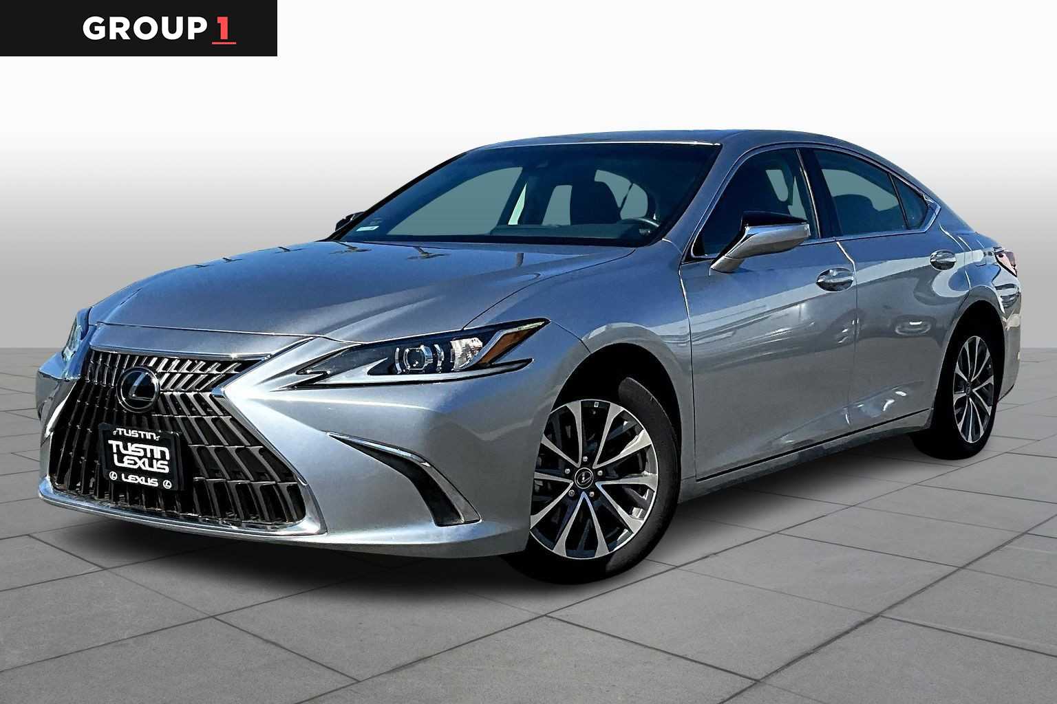 2025 Lexus ES 350's photo