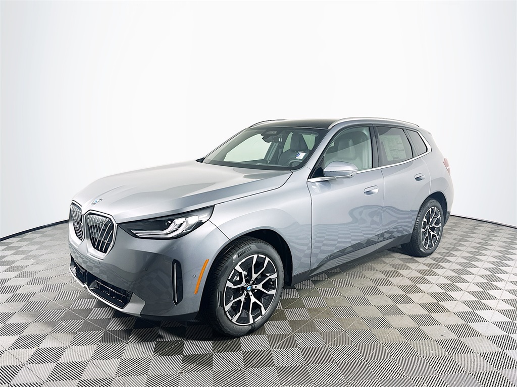 2026 BMW X3 30's photo