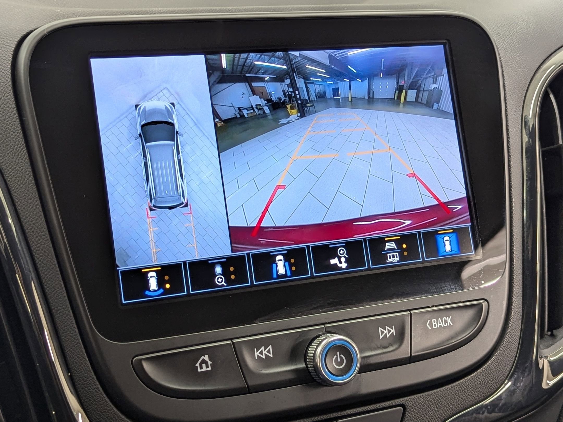 2022 Chevrolet Equinox RS photo 29