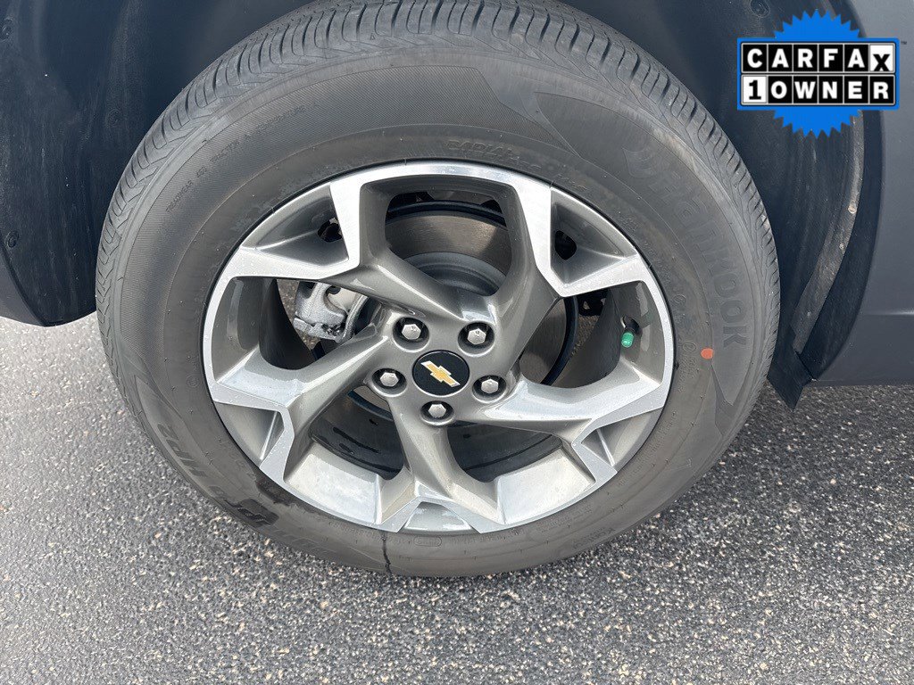 2024 Chevrolet Trax LT photo 9