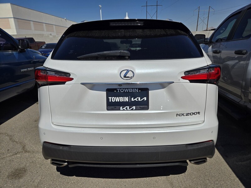 2017 Lexus NX 200t Luxury photo 5