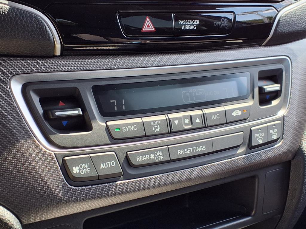 2025 Honda Ridgeline Sport photo 15