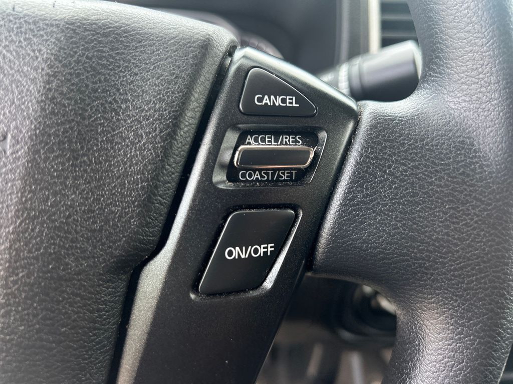 2024 Nissan Frontier SV photo 26