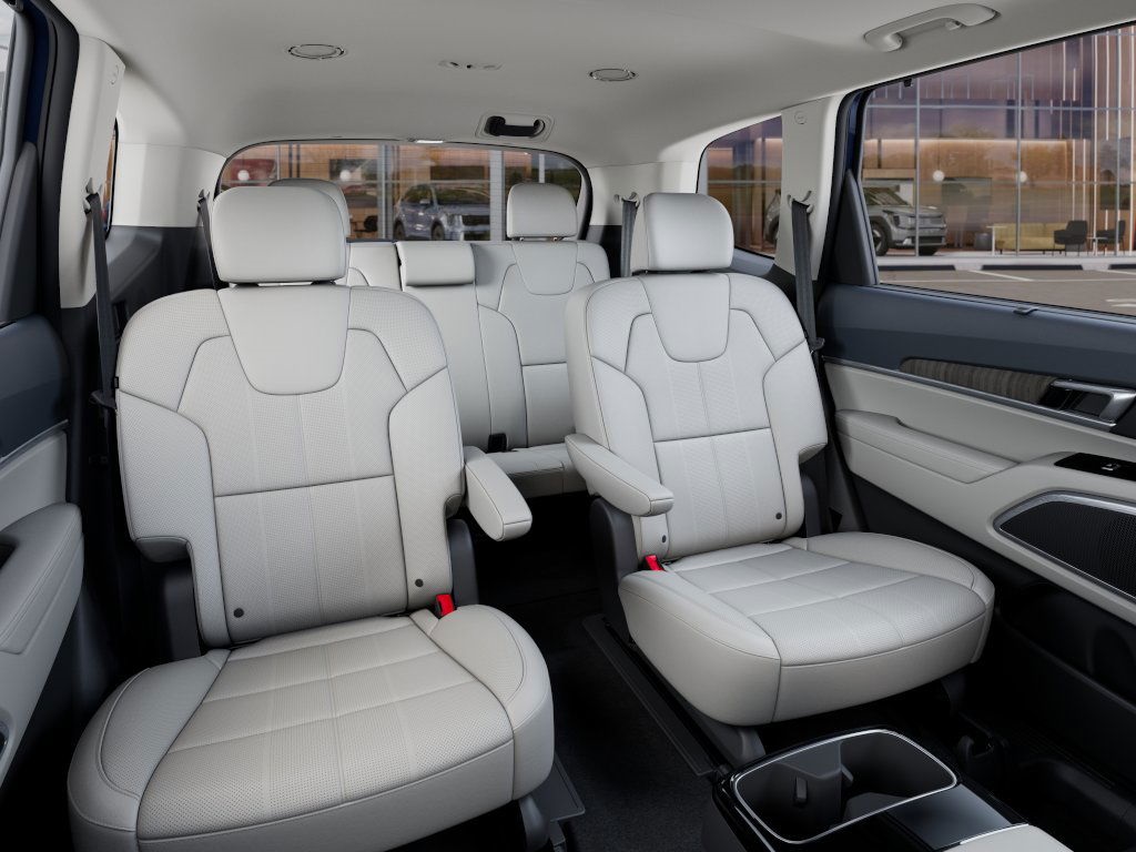 2025 Kia Telluride EX photo 14