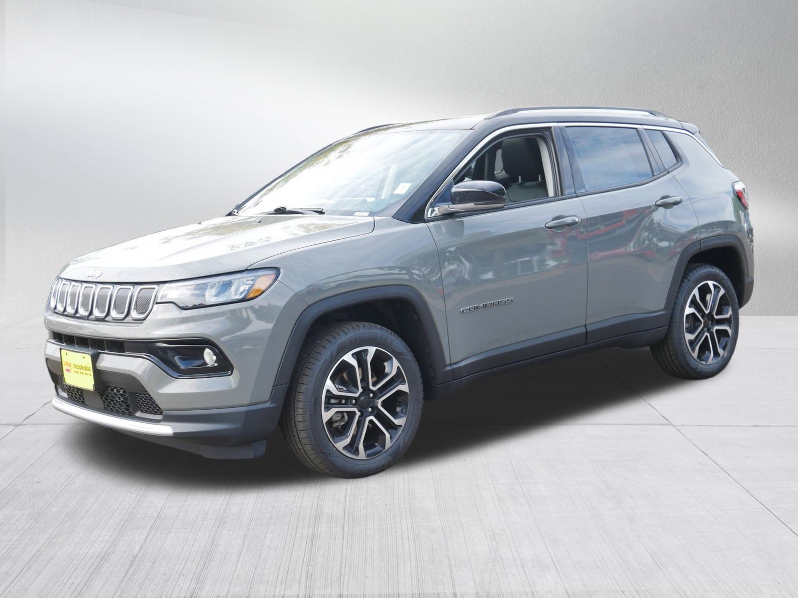 2022 Jeep Compass Limited photo 3