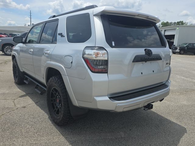 2023 Toyota 4Runner TRD Off-Road Premium photo 2