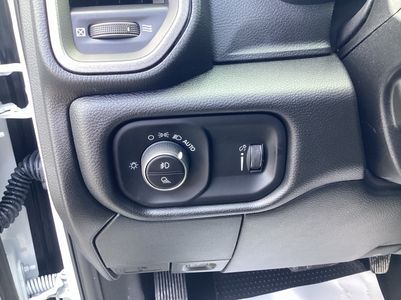 2026 Ram 2500 Tradesman photo 21