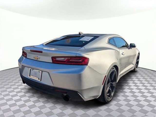 2018 Chevrolet Camaro 1LT photo 4