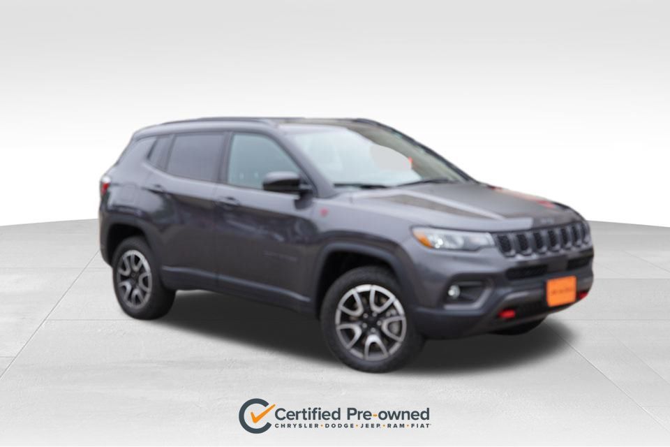 2024 Jeep Compass Trailhawk's photo