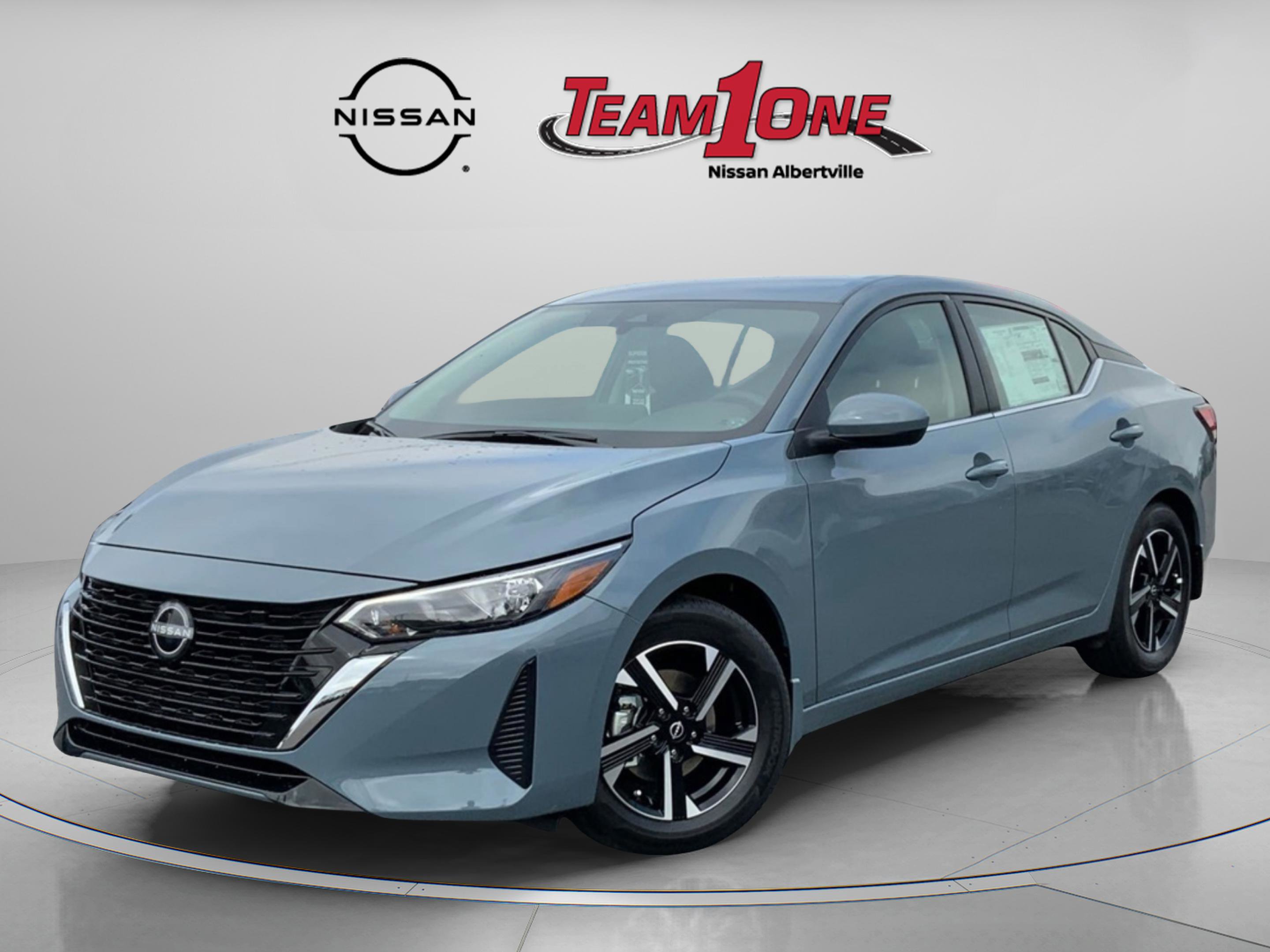 2025 Nissan Sentra SV photo 2