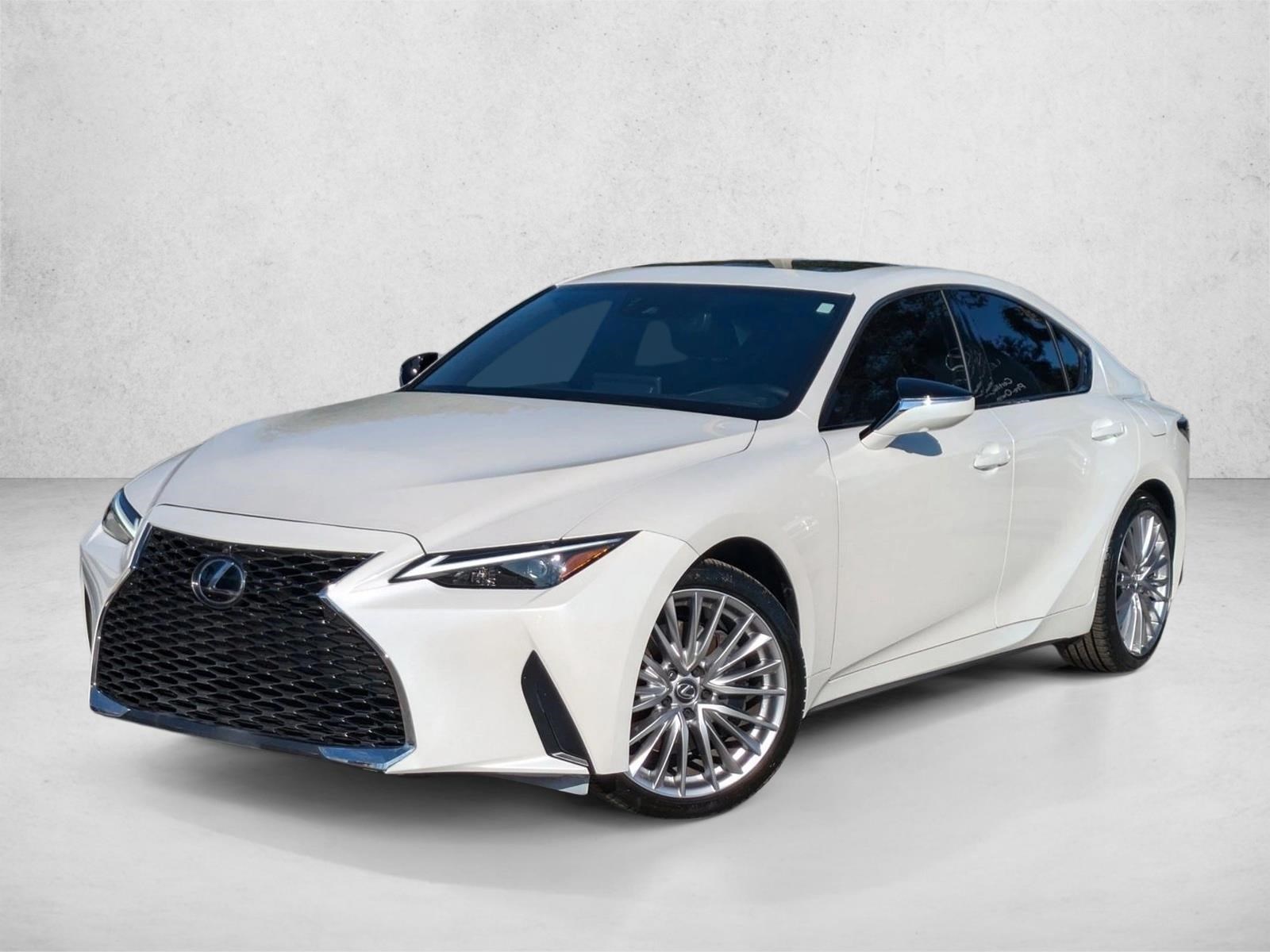 2024 Lexus IS 300's photo