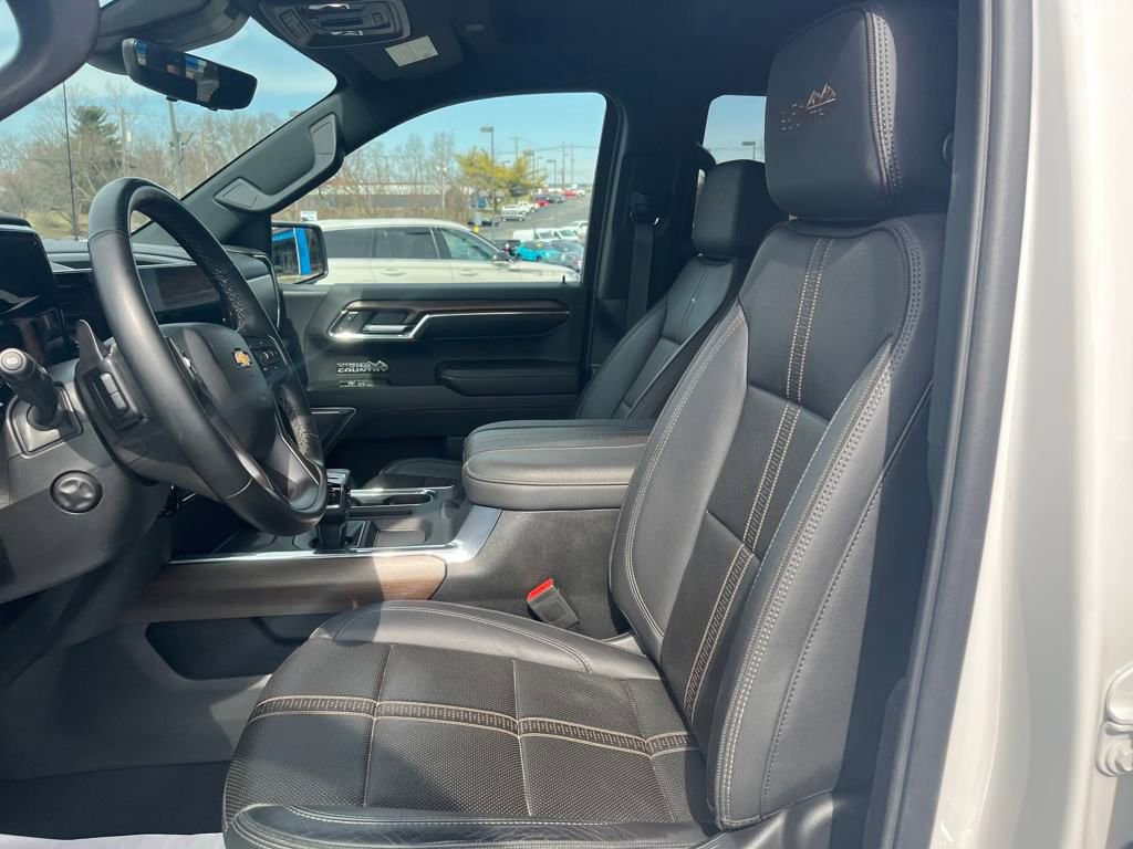 2024 Chevrolet Silverado 1500 High Country photo 19