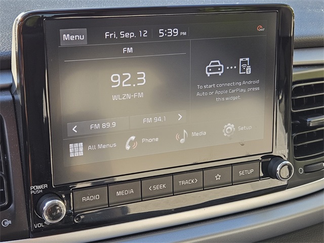 2022 Kia Rio S photo 21