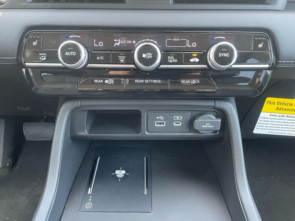 2025 Honda Pilot Touring photo 29