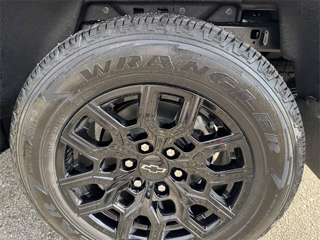 2026 Chevrolet Colorado Work Truck photo 30