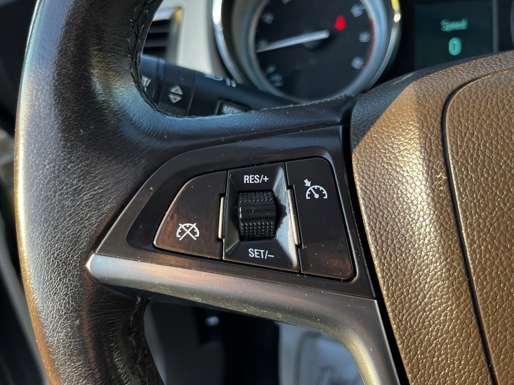 2016 Buick Verano Base photo 4