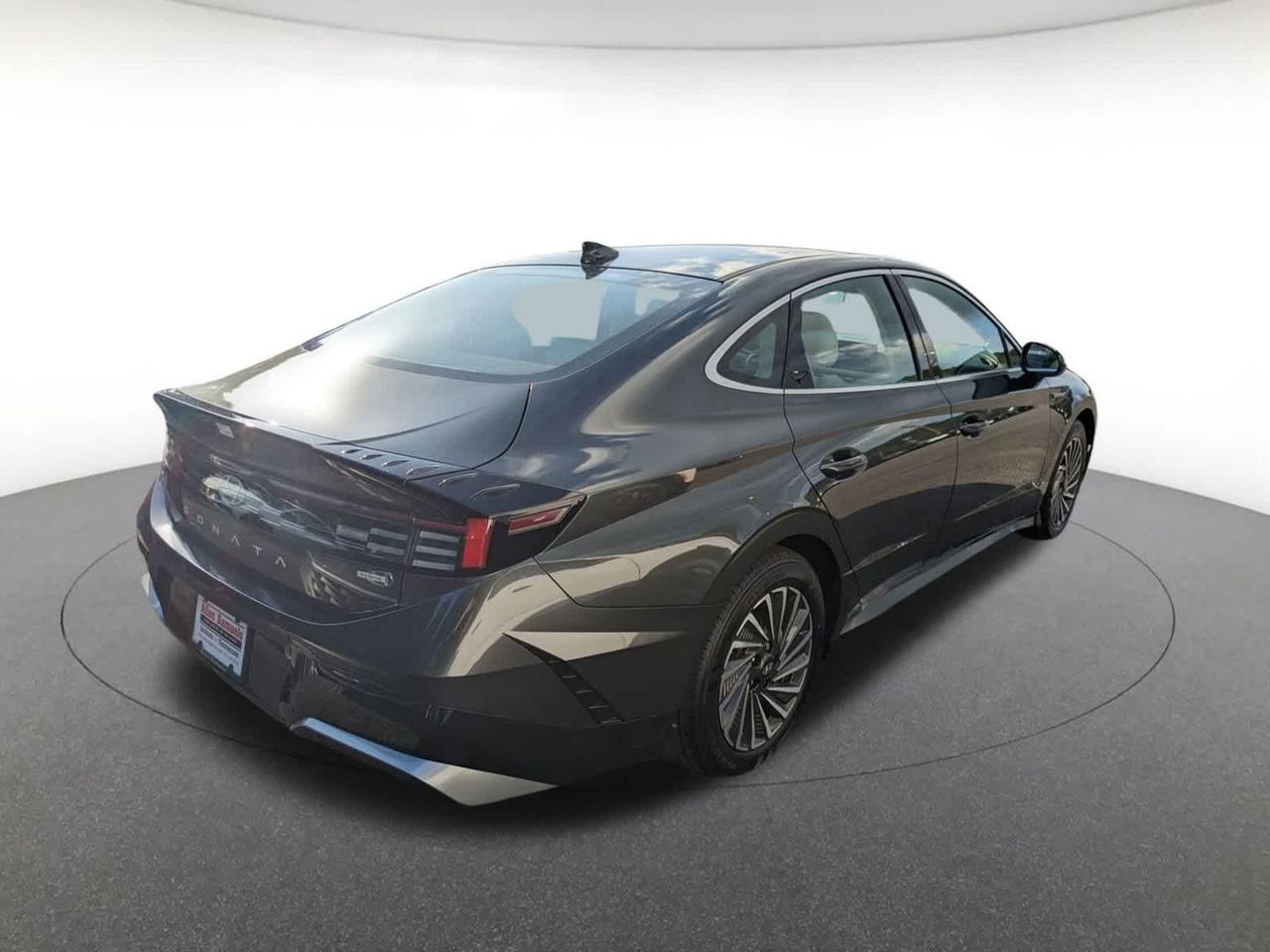 2025 Hyundai Sonata Hybrid SEL photo 3