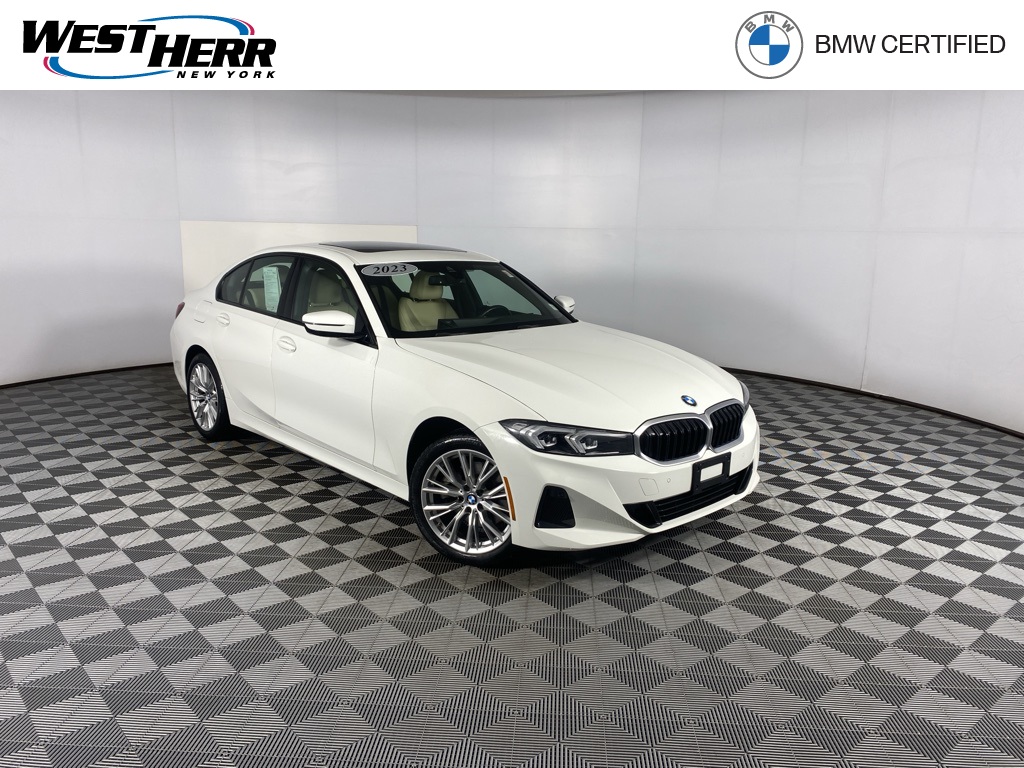 2023 BMW 3 Series 330's photo
