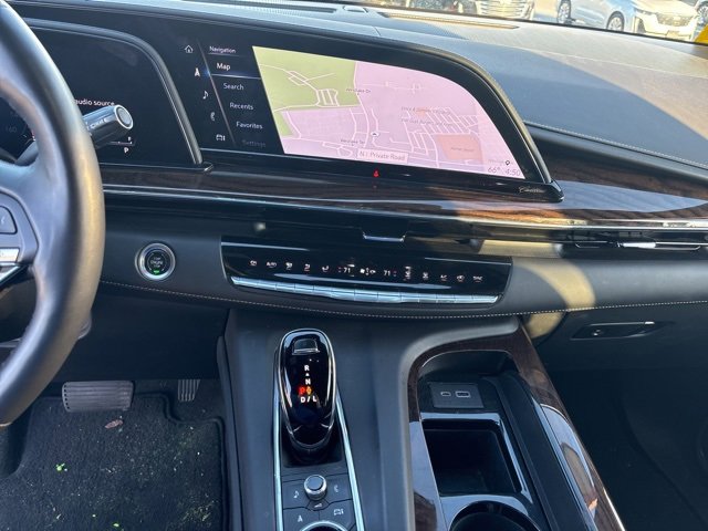 2021 Cadillac Escalade Sport Platinum photo 4