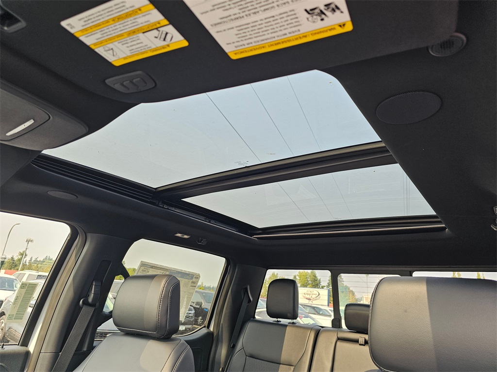 2025 Ford F-150 Lariat photo 23