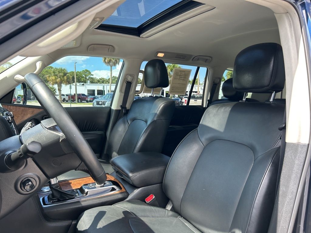 2022 Nissan Armada SL photo 13
