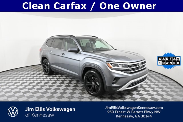 2023 Volkswagen Atlas SE w/Tech's photo