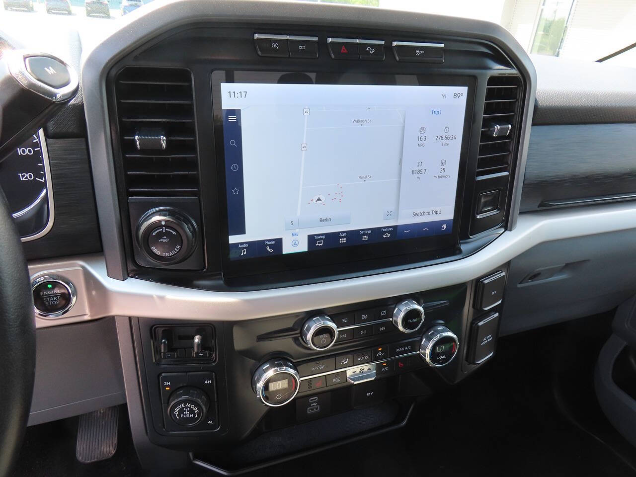 2021 Ford F-150 XLT photo 13