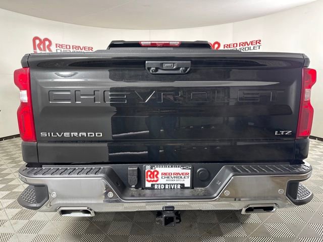 2025 Chevrolet Silverado 1500 LTZ photo 6
