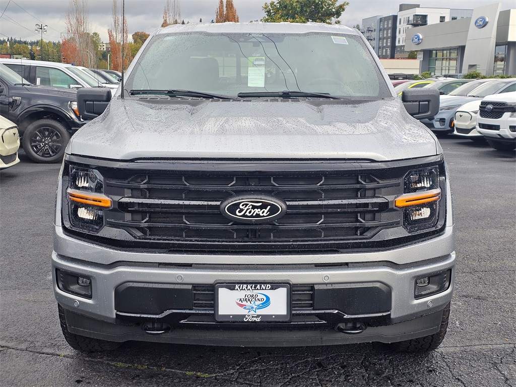 2025 Ford F-150 XLT photo 2