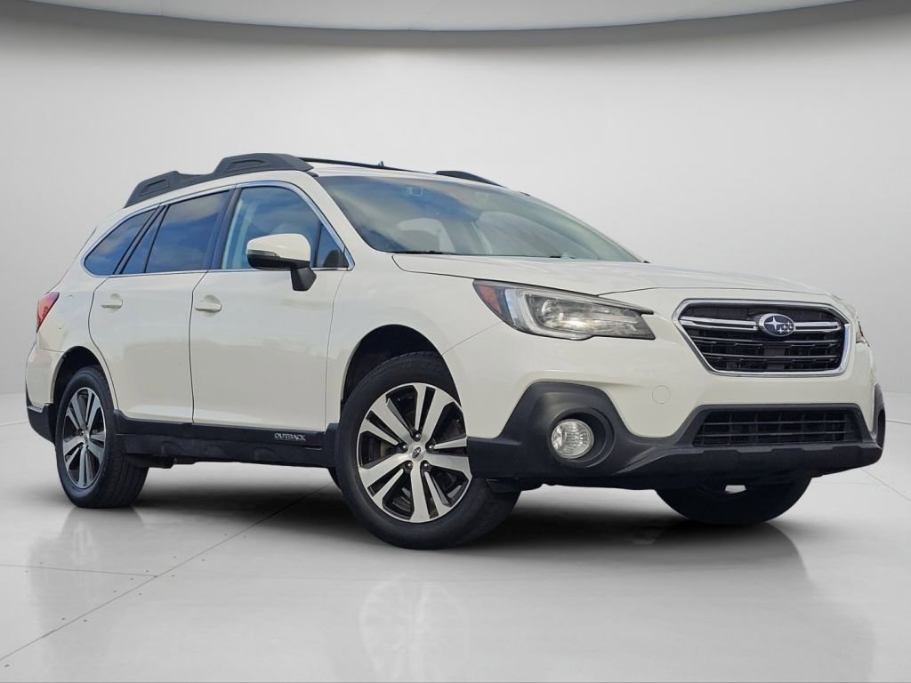 2019 Subaru Outback 2.5i photo 2