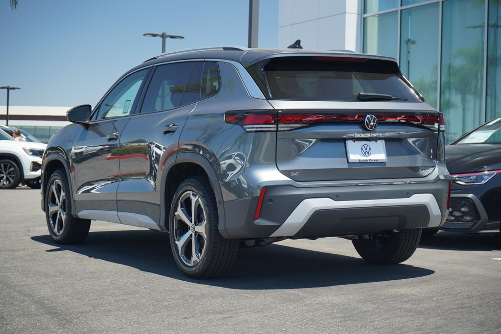 2025 Volkswagen Tiguan SE photo 2