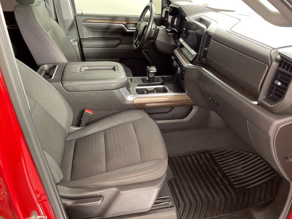 2022 Chevrolet Silverado 1500 RST photo 44