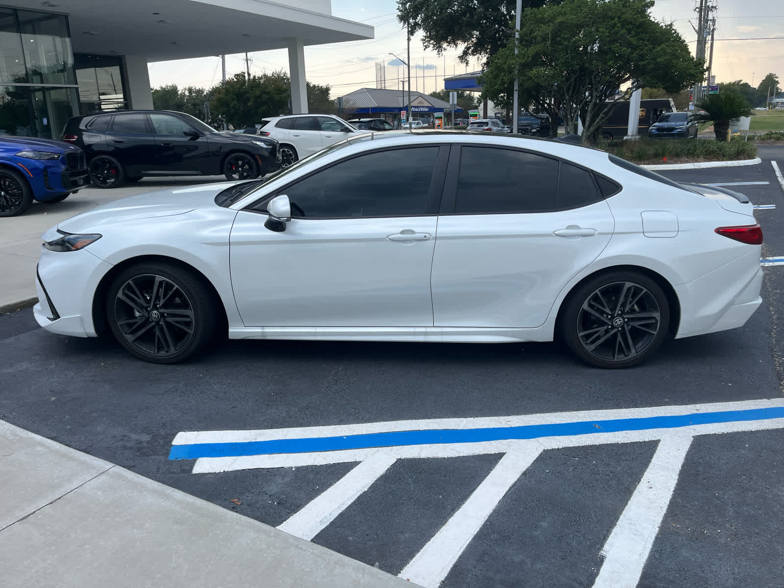 2025 Toyota Camry XSE photo 5