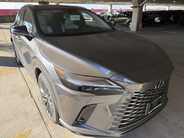 2025 Lexus RX PHEV 450h+'s photo
