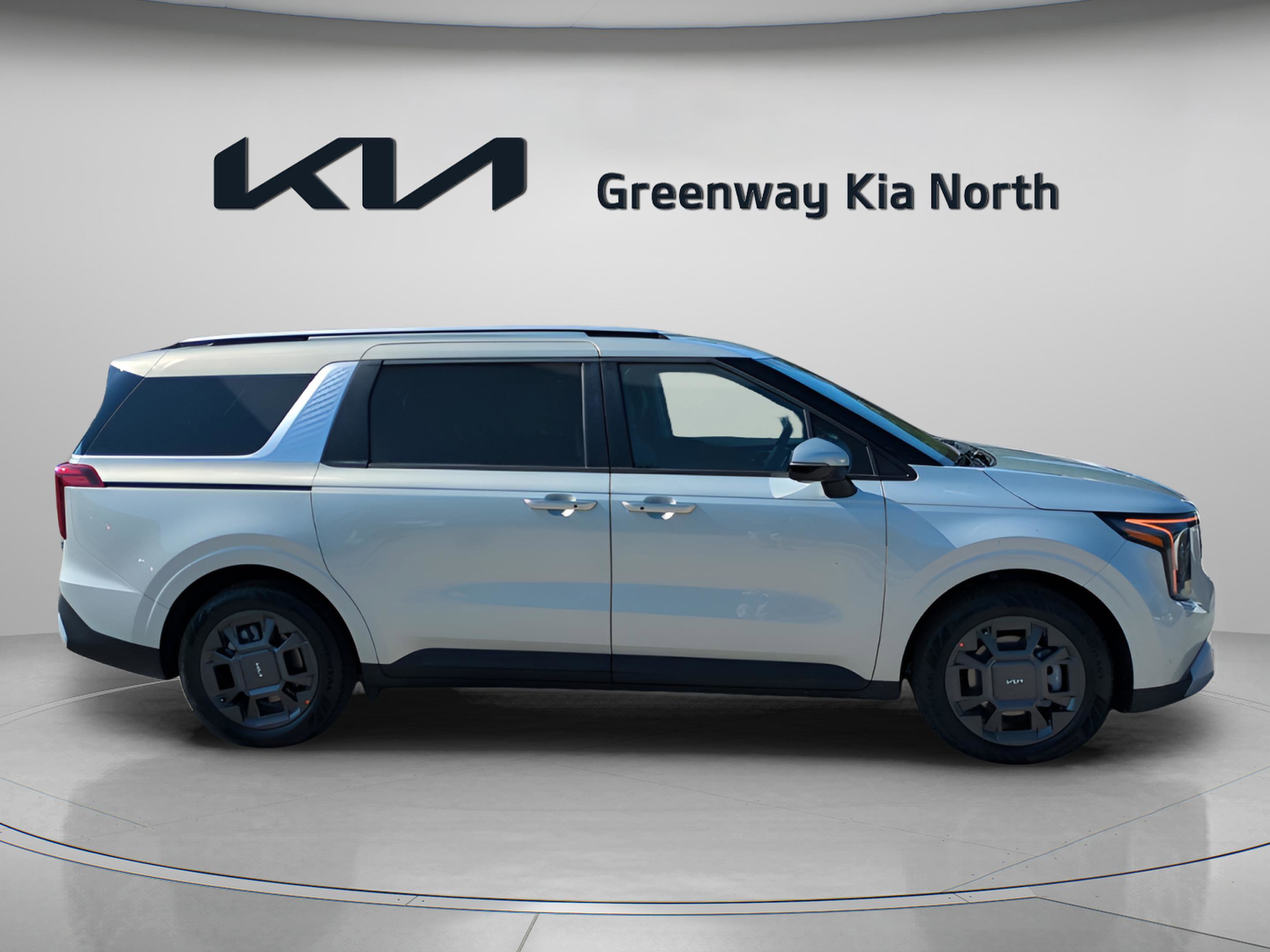 2026 Kia Carnival EX photo 9