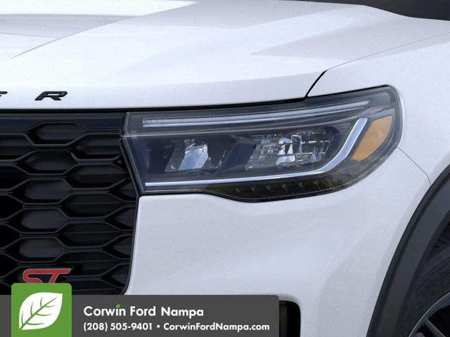New 2025 White Ford ST image 18