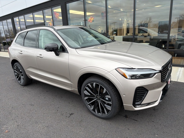 2026 Volvo XC60 Ultra's photo