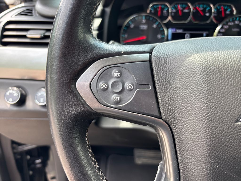 2020 Chevrolet Tahoe LS photo 32