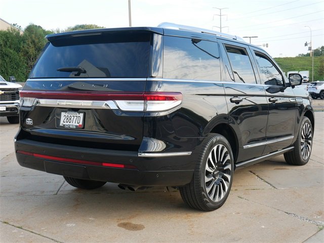 2023 Lincoln Navigator Black Label photo 5