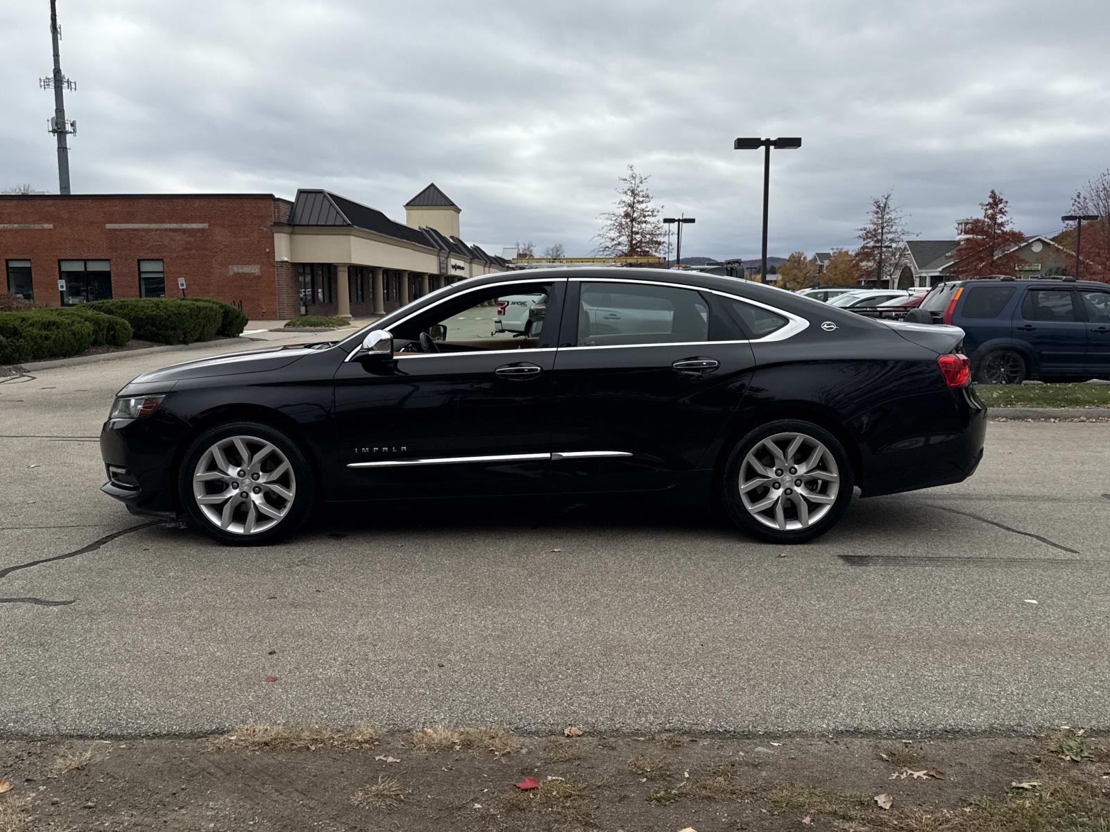 2014 Chevrolet Impala LTZ photo 3